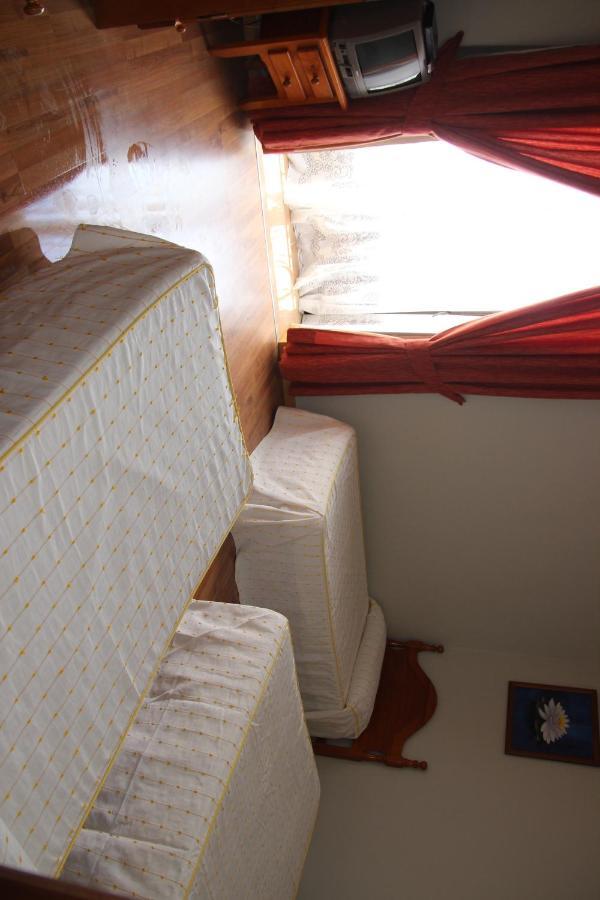 شيبيونا Hostal Cristina المظهر الخارجي الصورة