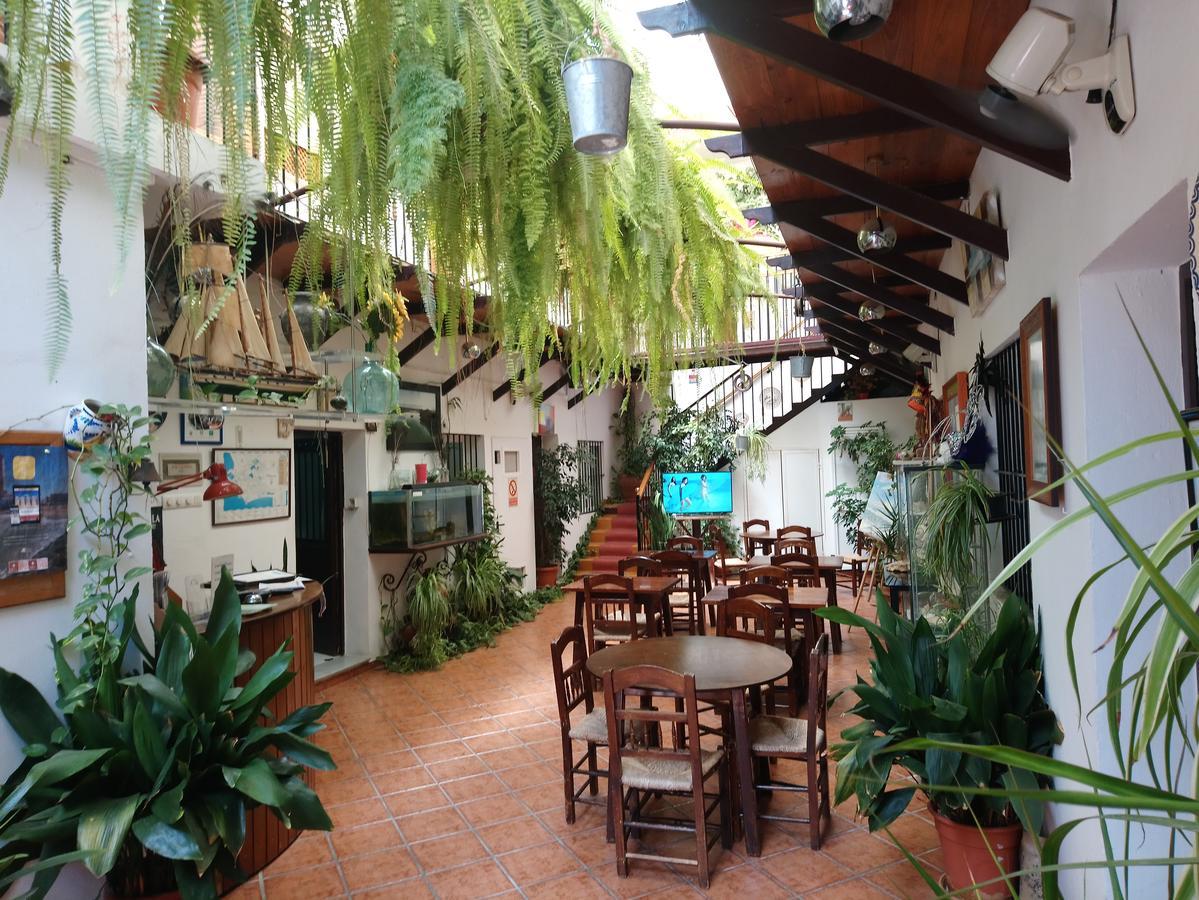 شيبيونا Hostal Cristina المظهر الخارجي الصورة