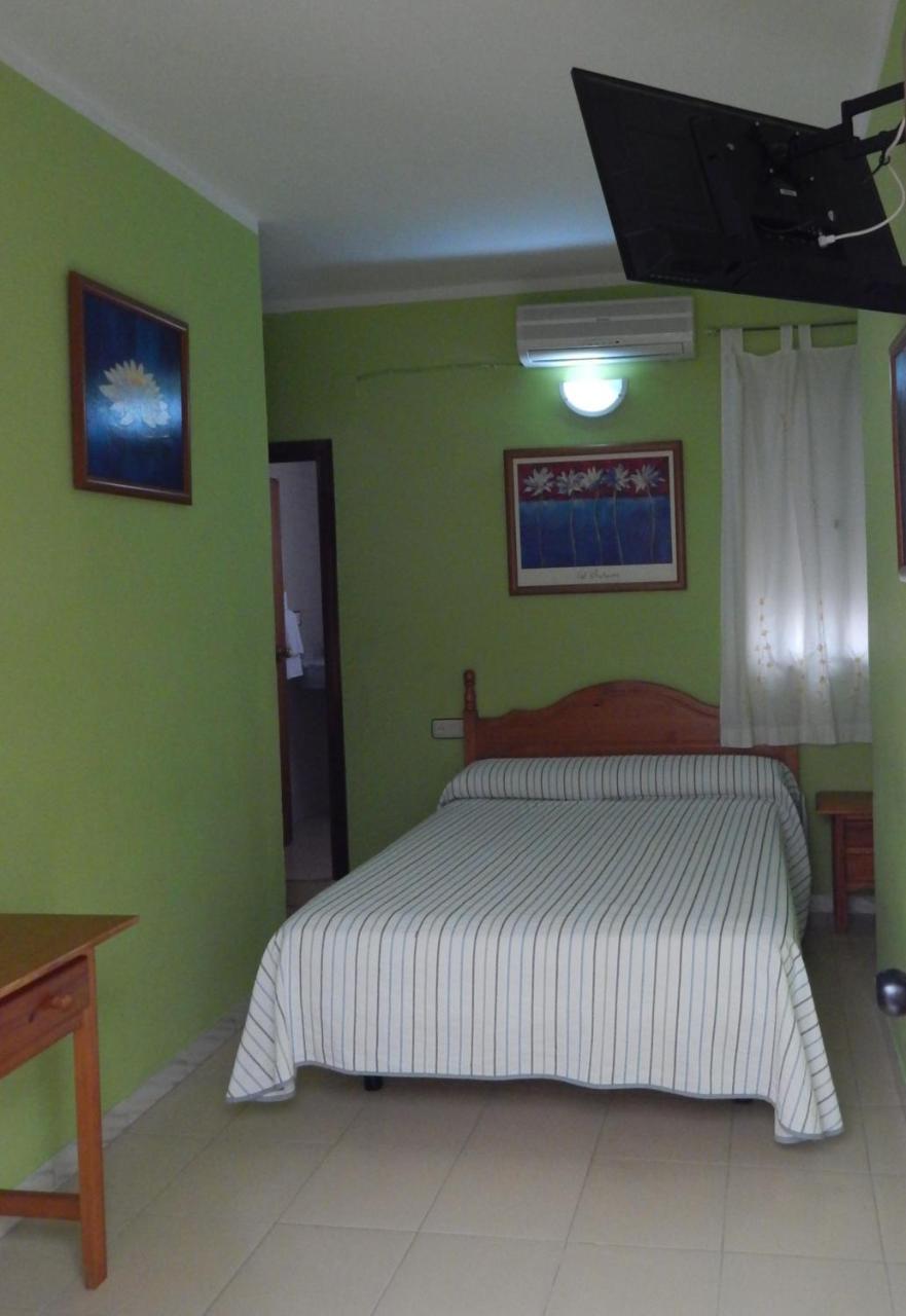 شيبيونا Hostal Cristina المظهر الخارجي الصورة