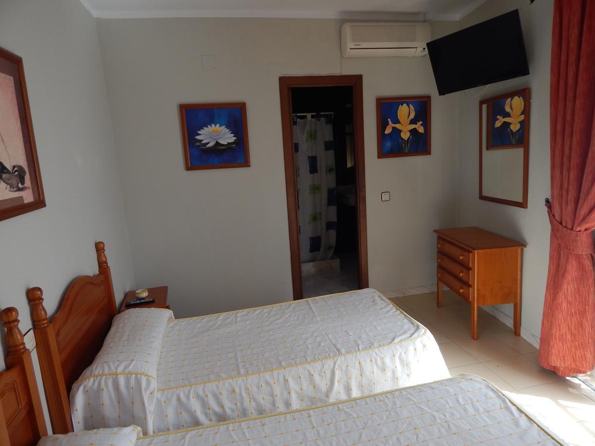 شيبيونا Hostal Cristina المظهر الخارجي الصورة